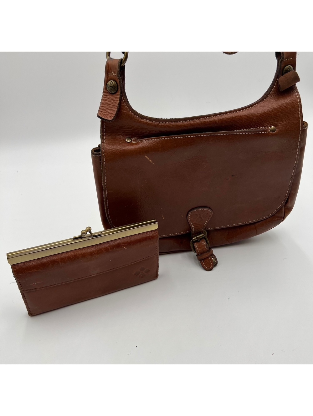 Patricia Nash leather Handbag plus matching wallet (SKU-0481)